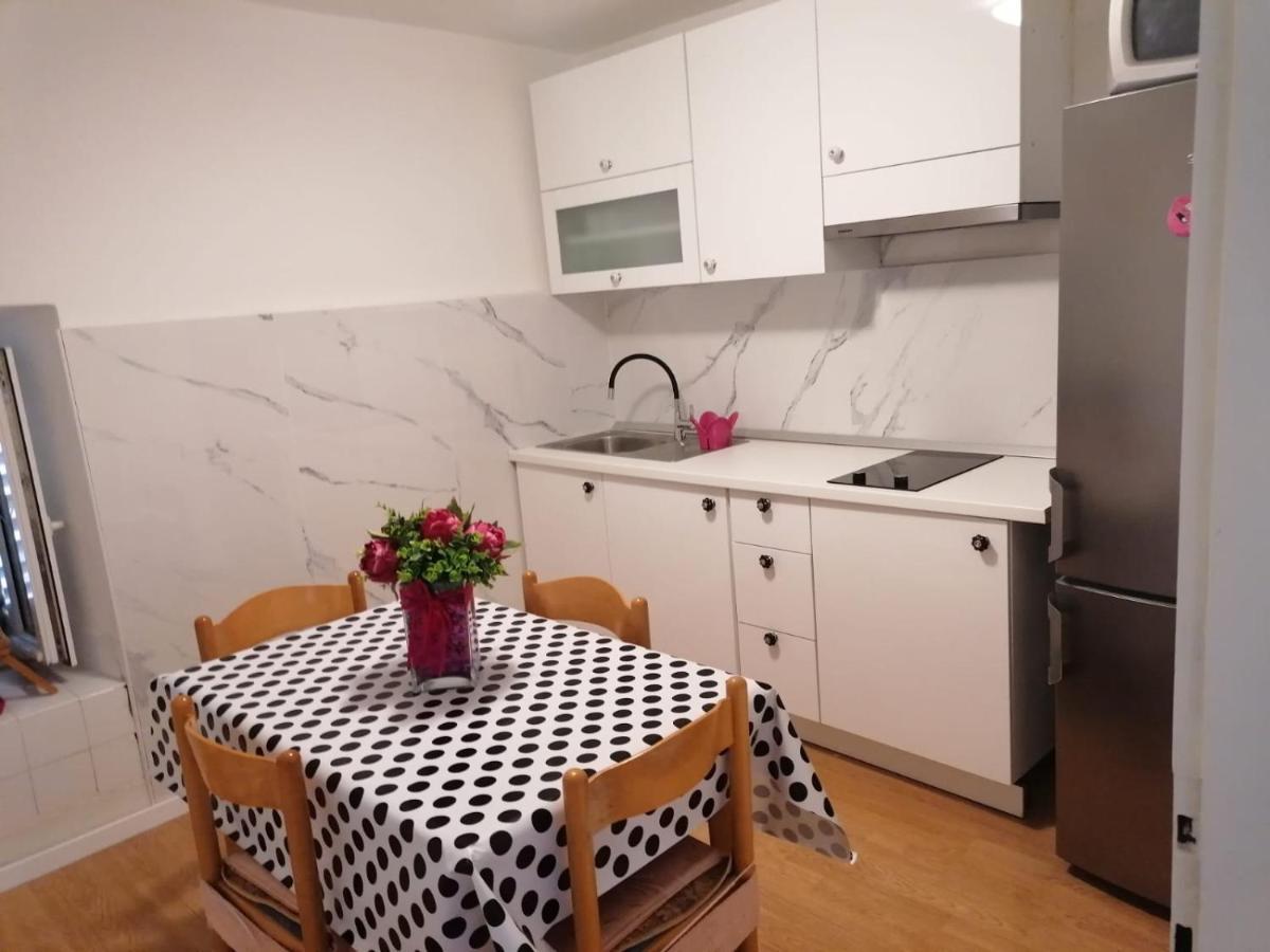 Downtown Dream Makarska Apartment Exterior photo